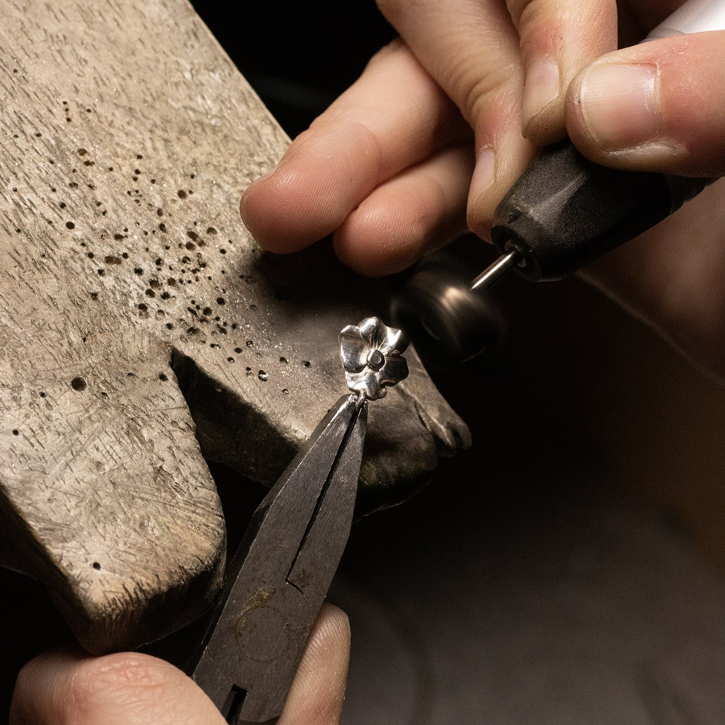 February Birth Flower & Birthstone Necklace - Violet & Amethyst - Silver