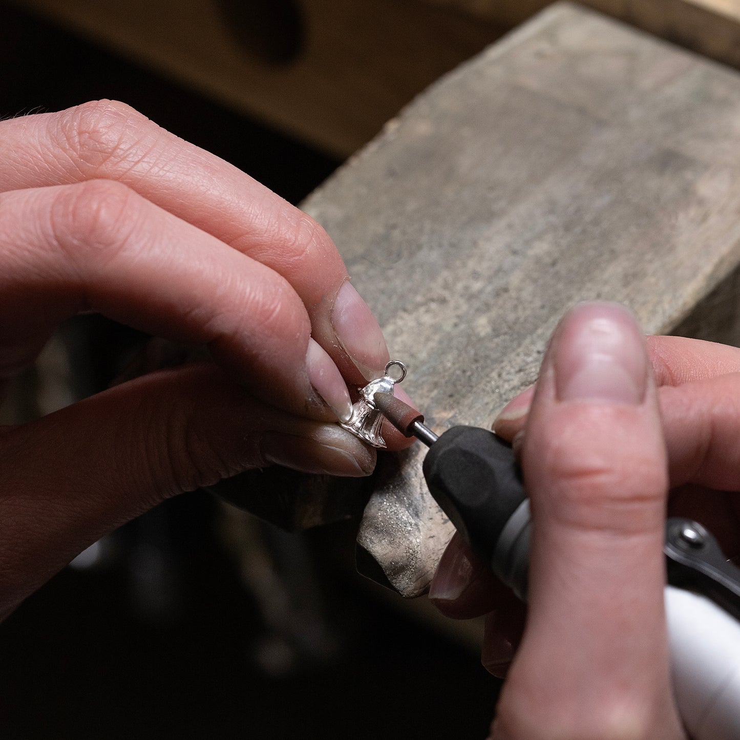 Morning Glory Flower Hoop Earrings - Perseverance - Silver - 2cm