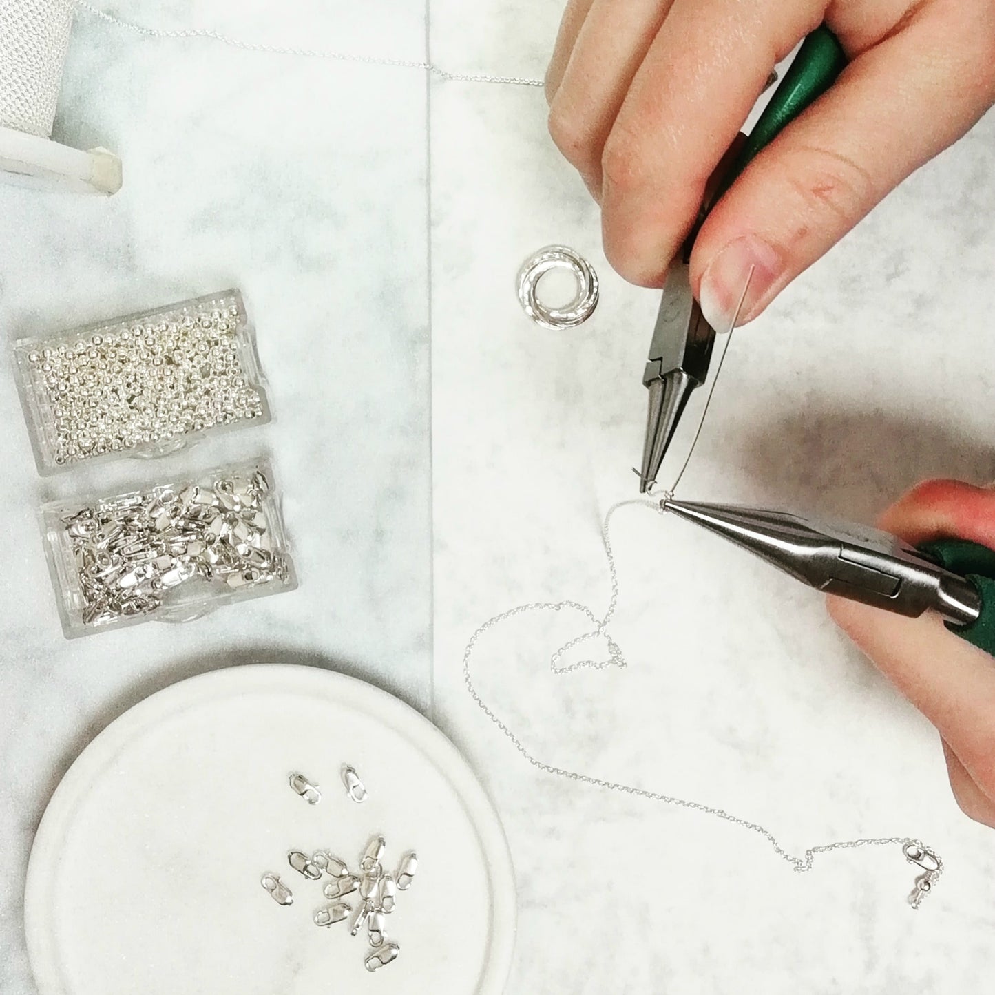 Pearl Circle Bridesmaid Necklace - Celestine