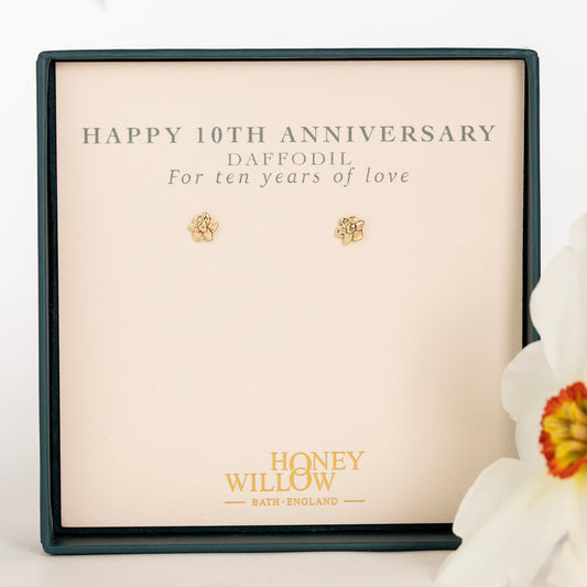 10th Anniversary Gift - Daffodil Flower Stud Earrings - 9kt Gold