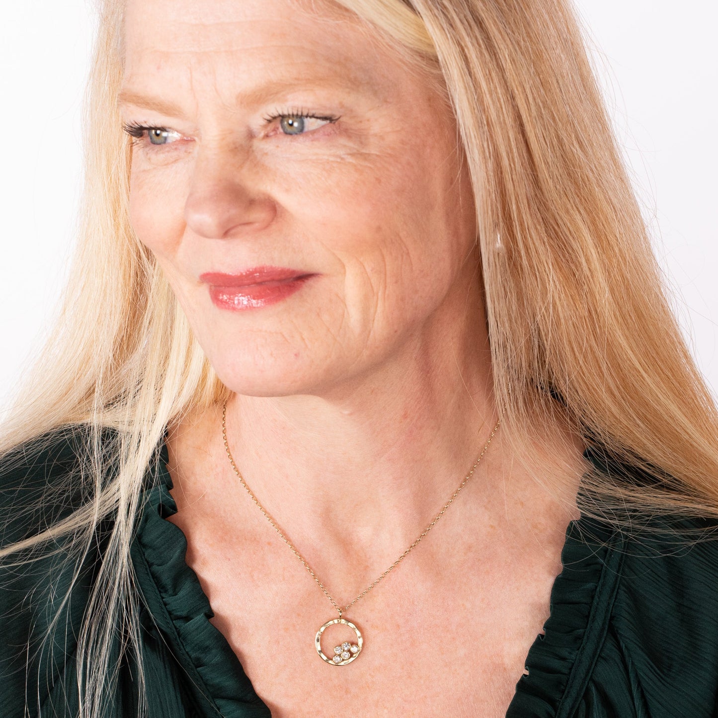 5 diamond gold halo necklace