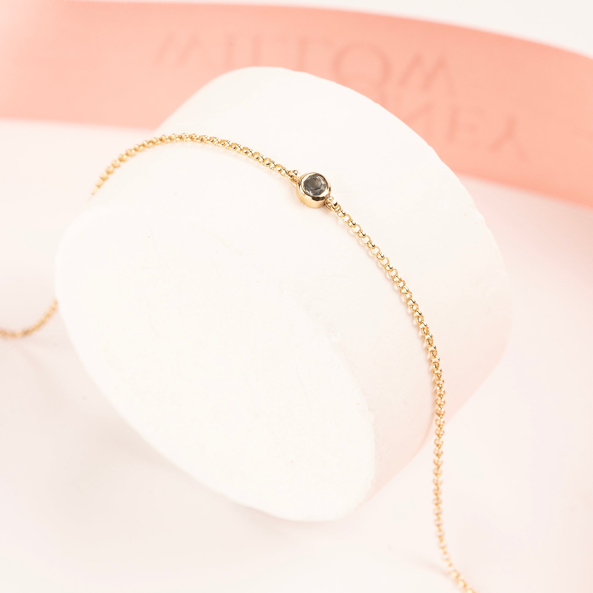 March Birthstone Bracelet - Single Aquamarine Solitaire - 9kt Gold