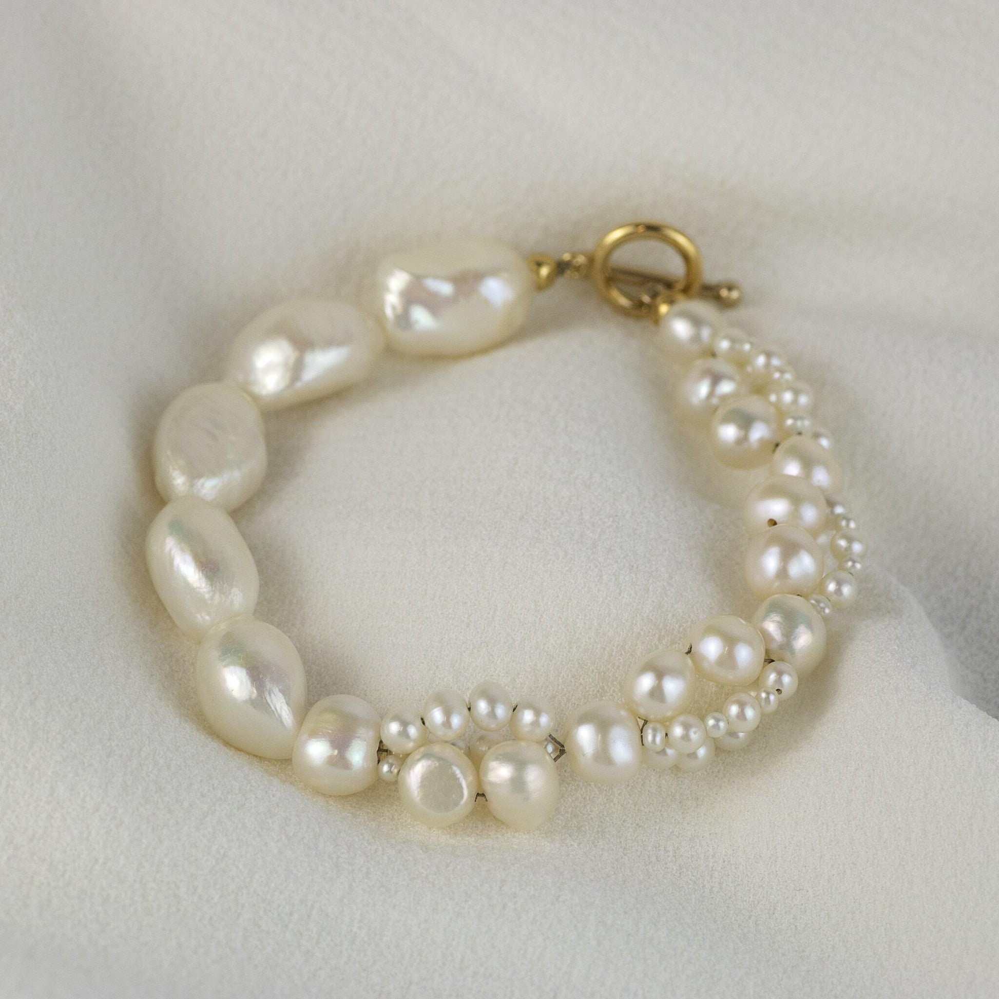 Pearl Statement Bracelet - Silver & Gold - Diana