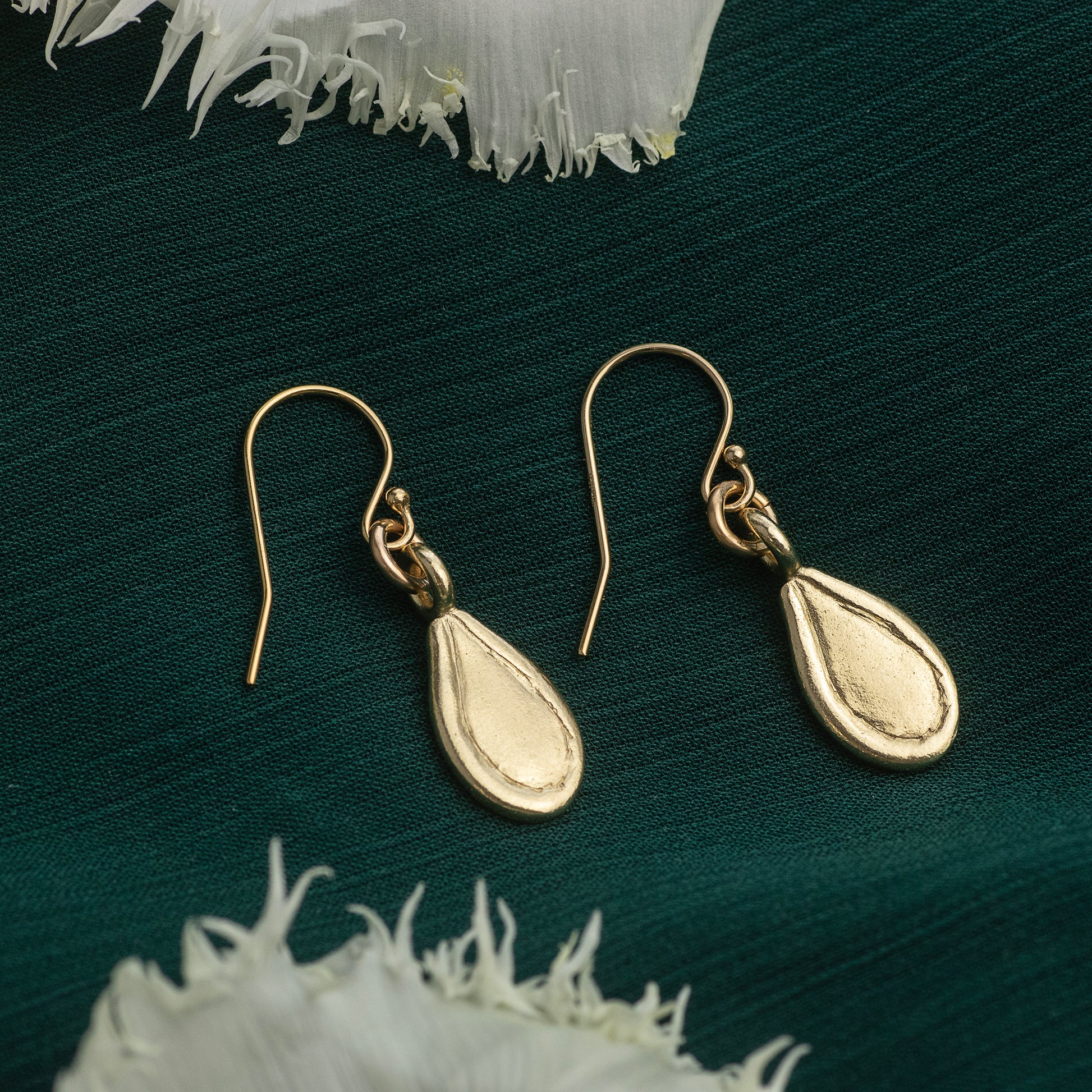 9kt Gold Seed Earrings