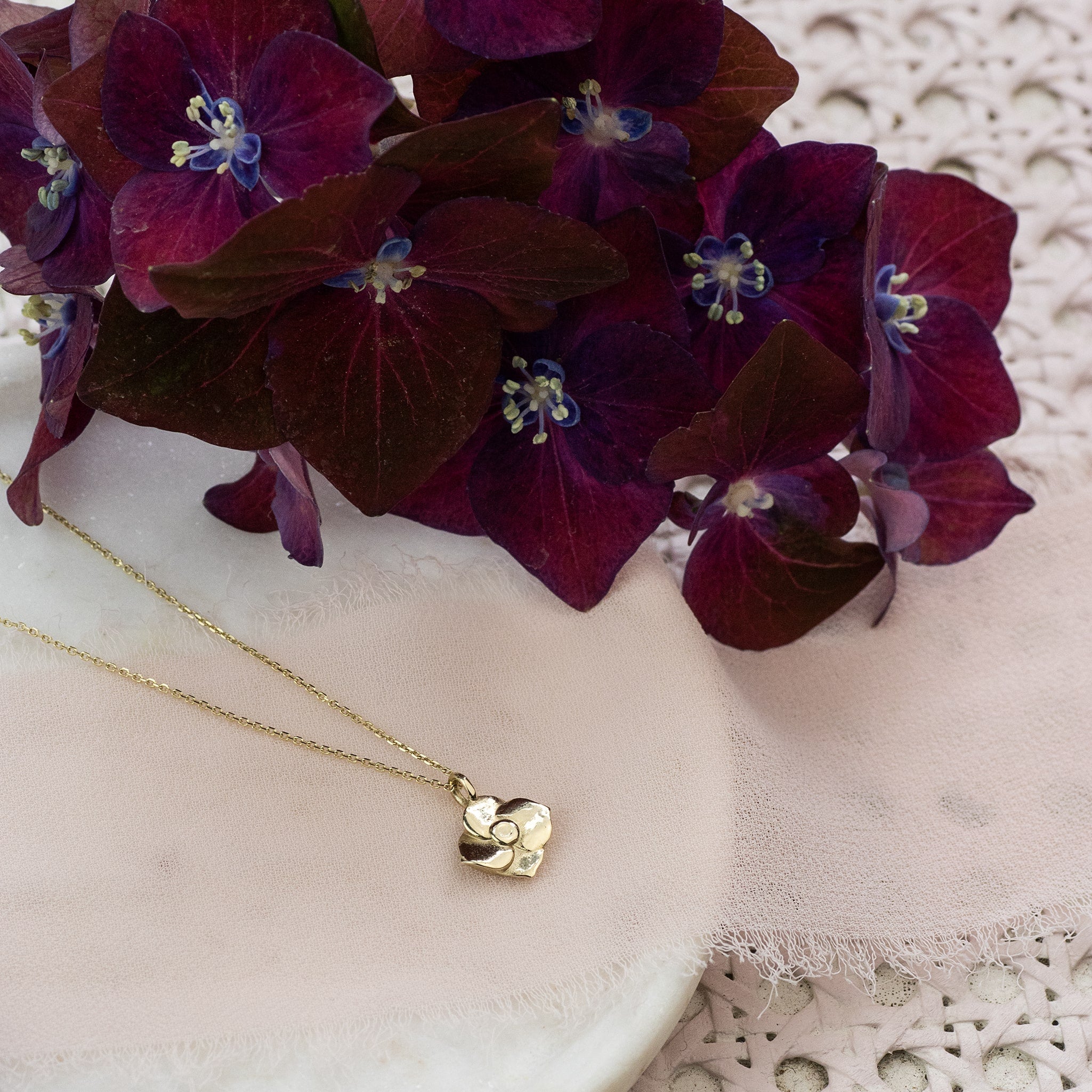 Hydrangea necklace store