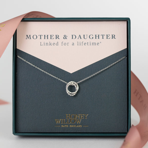 Mother Daughter Necklace • Mom And Baby Necklace • New Mom Necklace • Mother  And Child Necklace • … | Valentines gifts for her, Daughter necklace,  Sentimental gifts