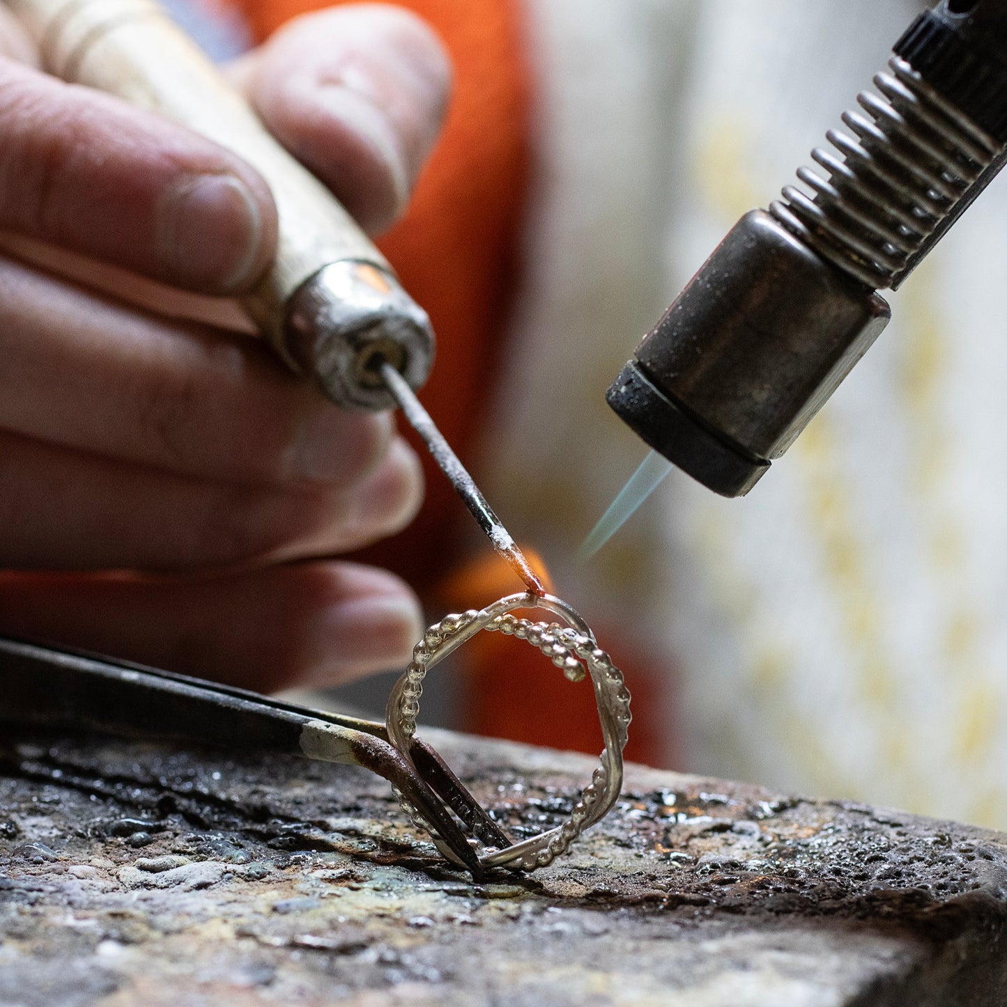 Entwined Halo Necklace - Silver - Linked for a Lifetime