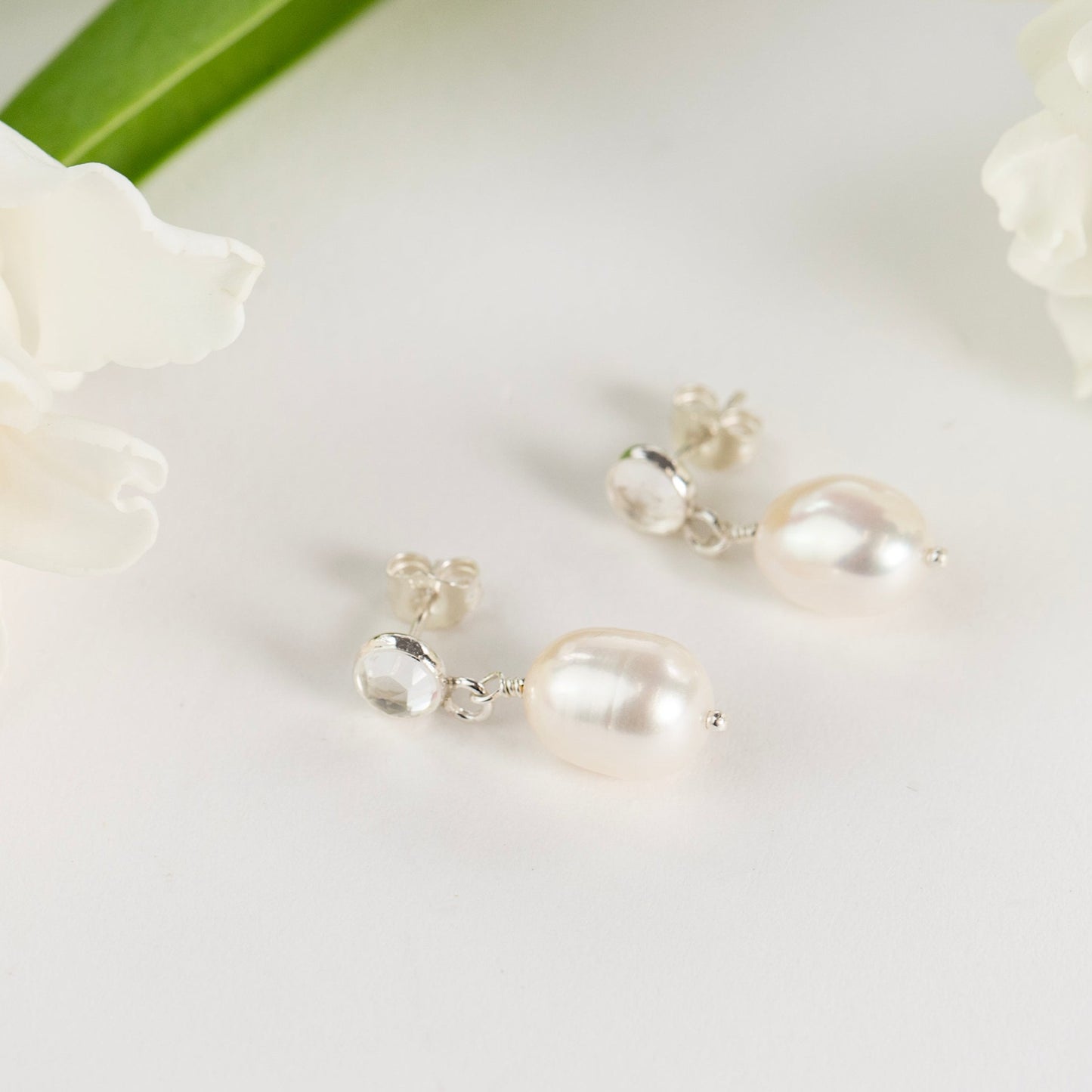 White Topaz & Pearl Earrings - Inspiration - Silver & Gold