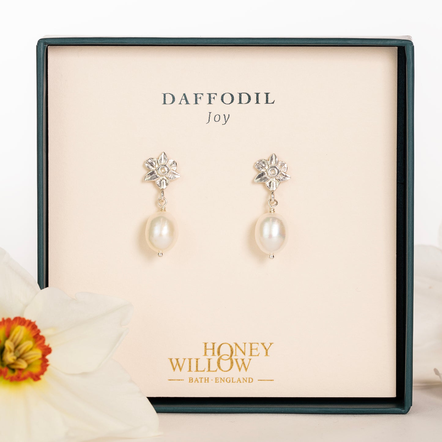 Daffodil Flower Earrings - Joy - Silver & Pearl