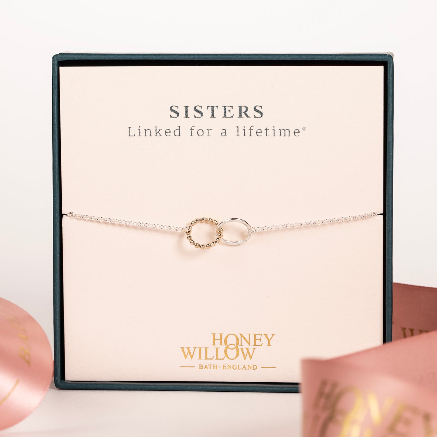 Sisters Gift - Love Link Bracelet - 9kt Gold & Silver