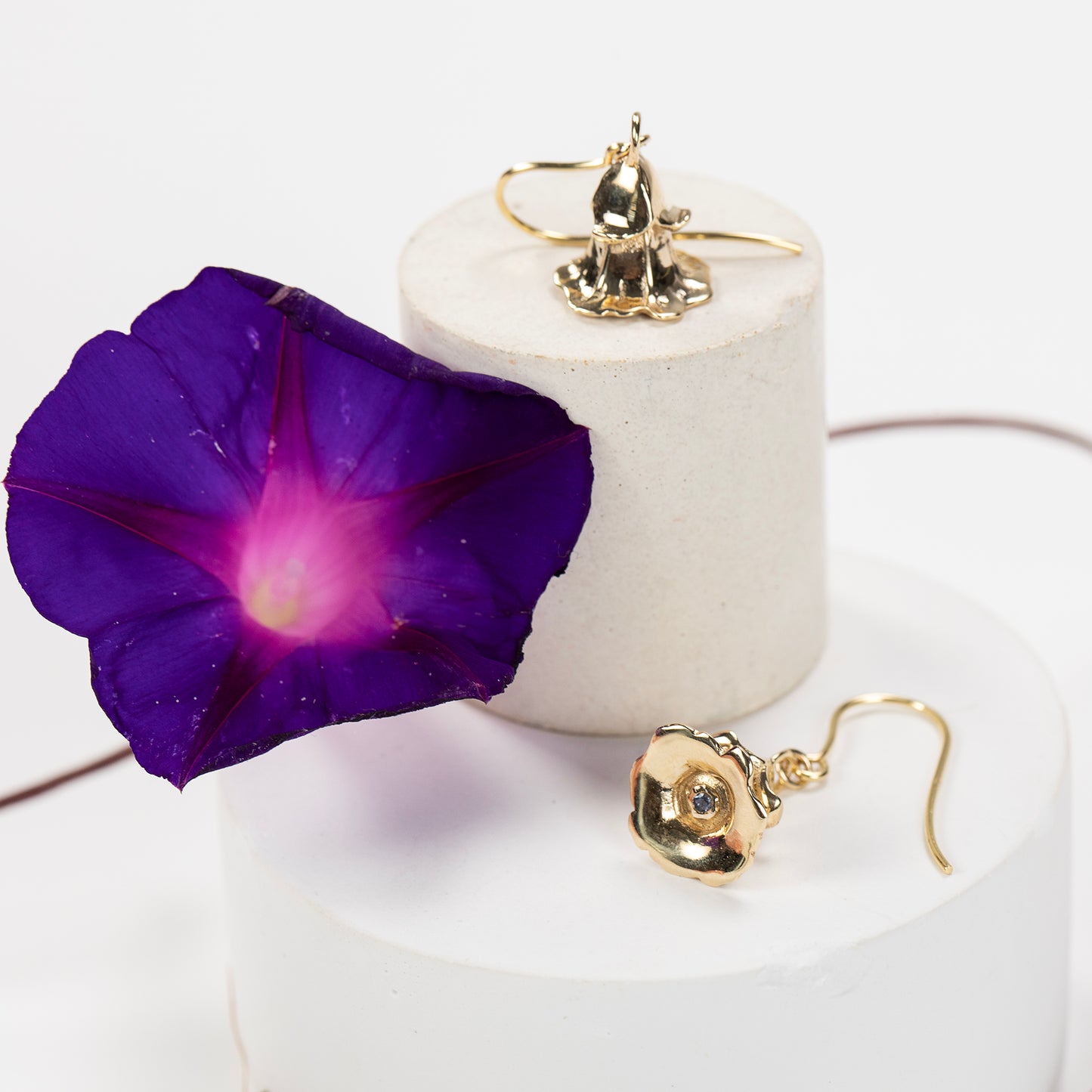 September Birth Flower & Birthstone Earrings - Morning Glory & Sapphire - 9kt Gold