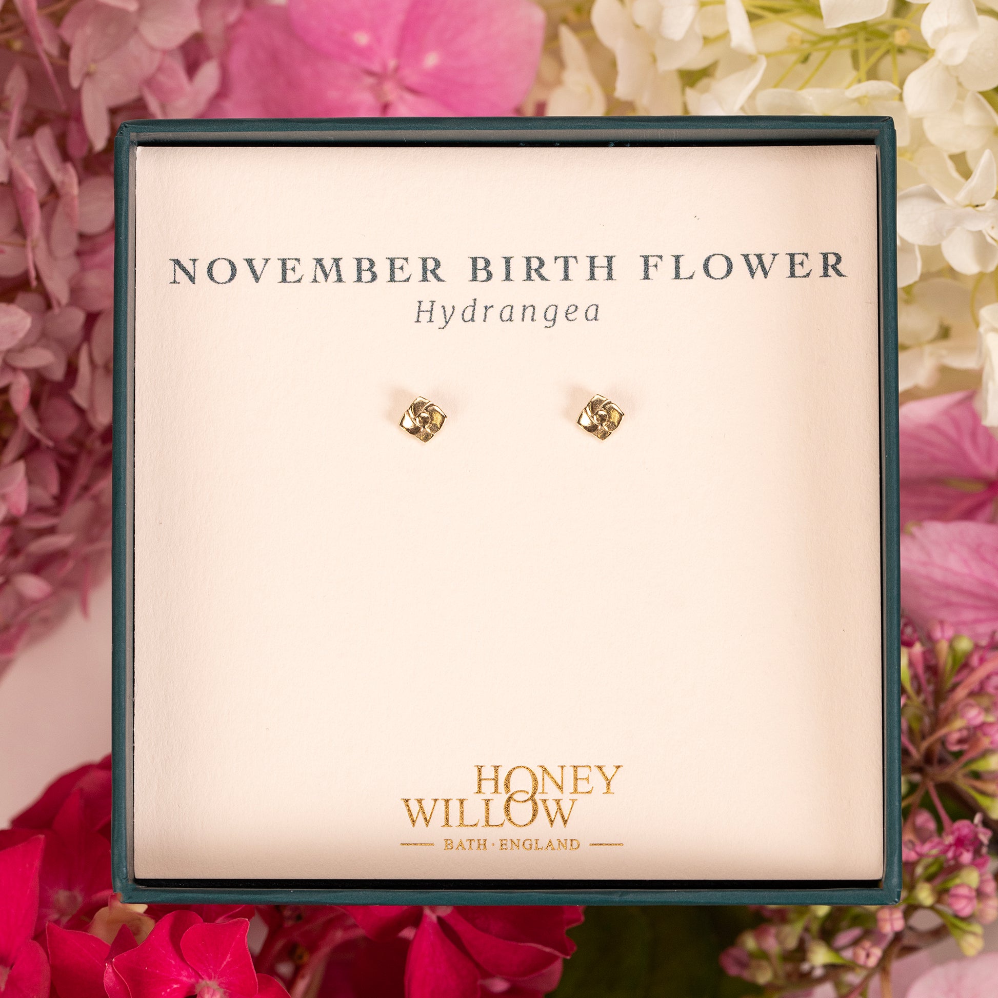 November Birth Flower Stud Earrings - Hydrangea - 9kt Gold