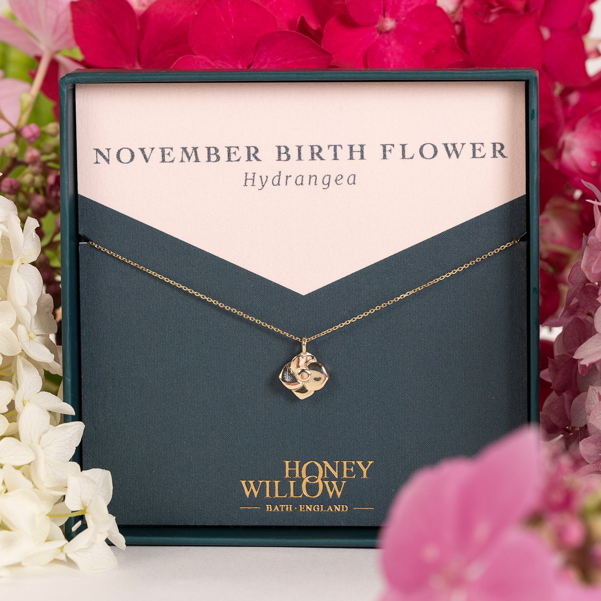 November Birth Flower Necklace - Hydrangea - 9kt Gold