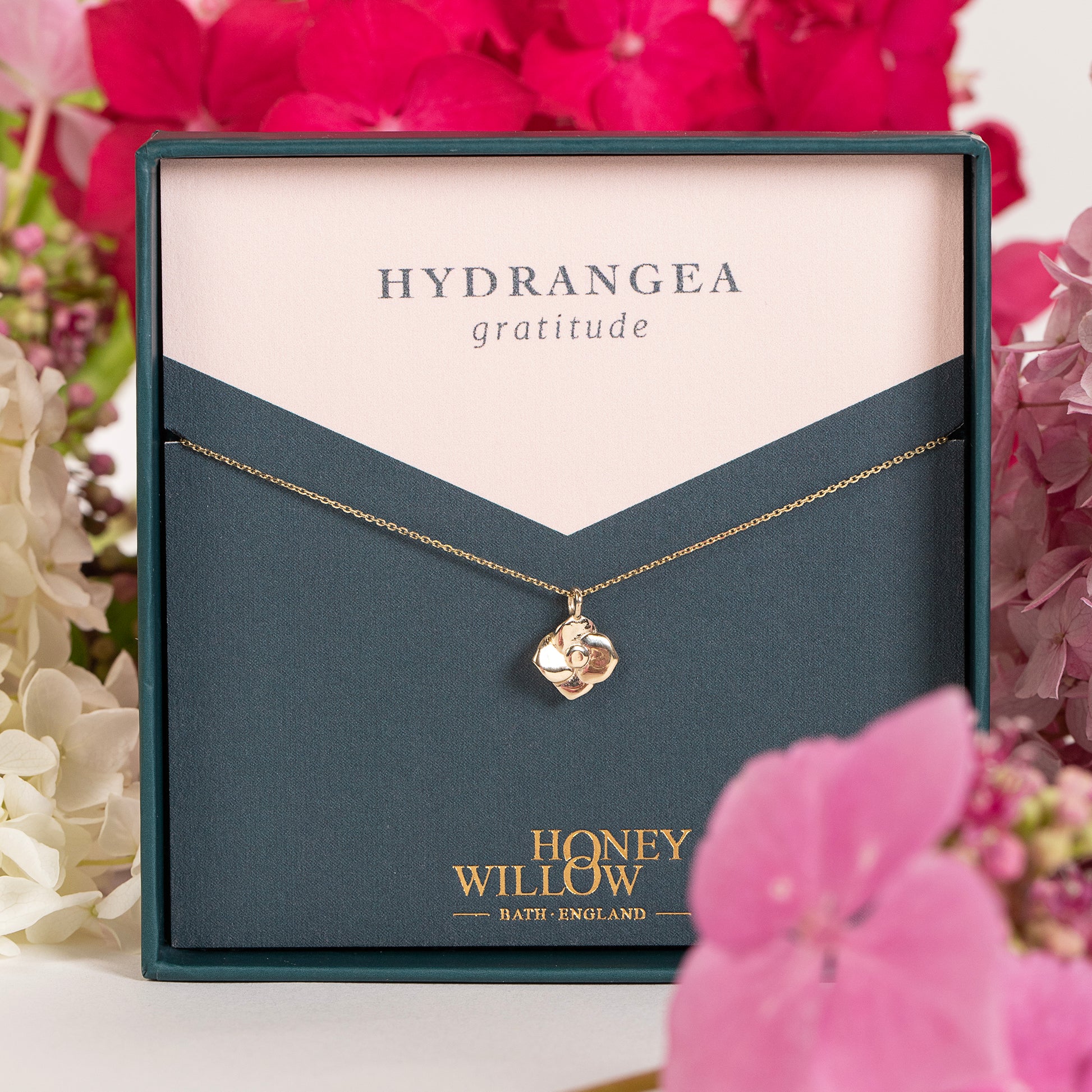 Hydrangea Flower Necklace - Gratitude - 9kt Gold