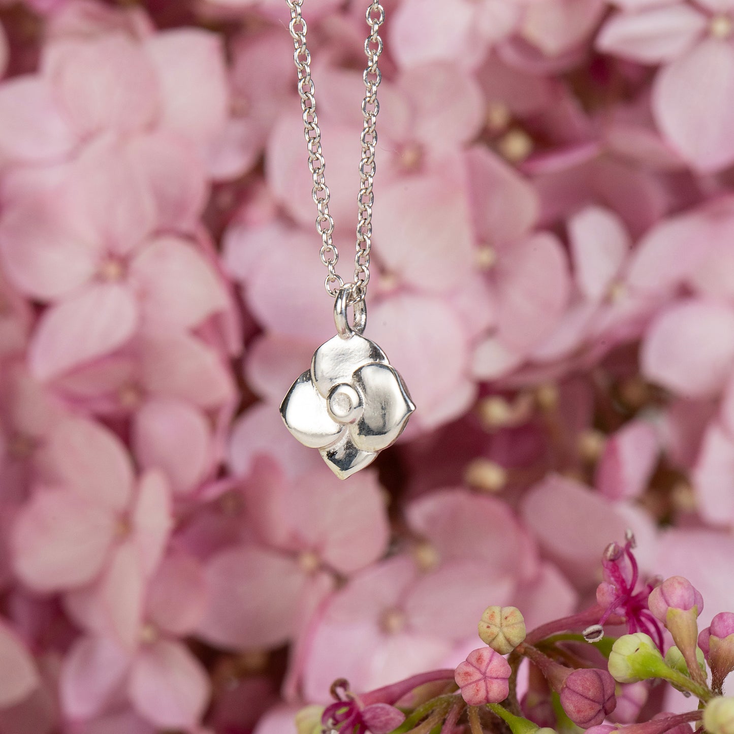 November Birth Flower Necklace - Hydrangea - Silver