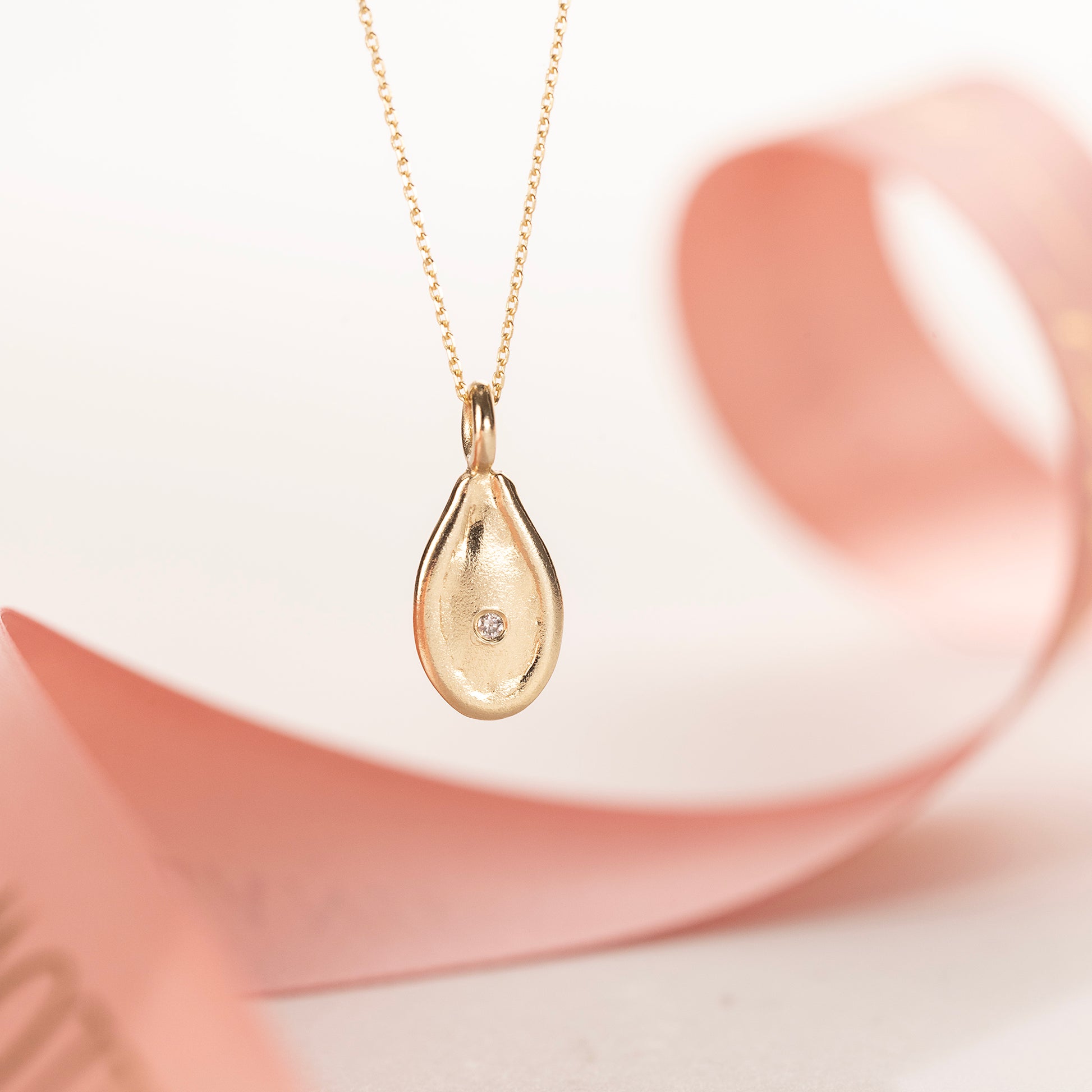 9kt Gold Seed Necklace with Diamond