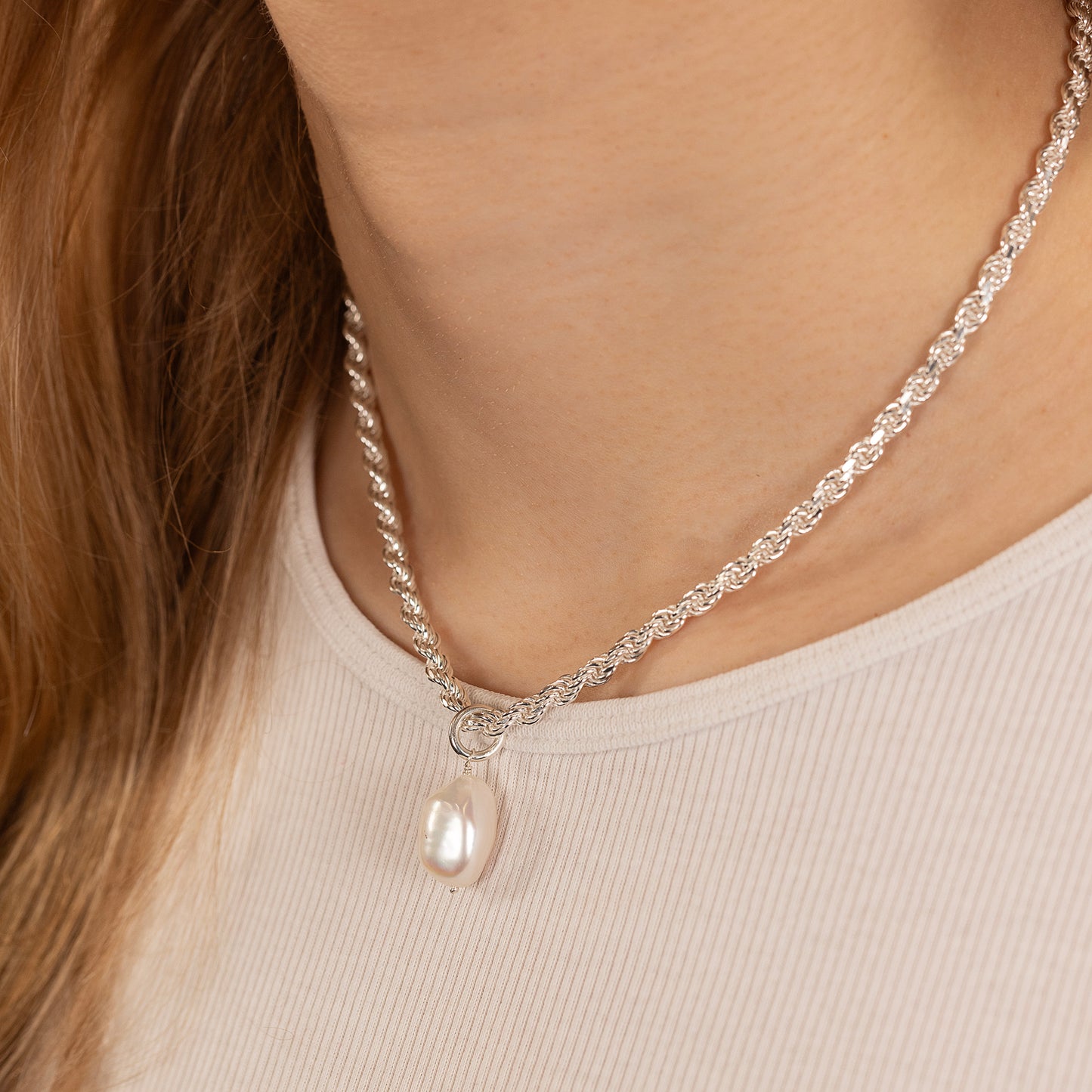 Chunky Rope Chain necklace with Pearl