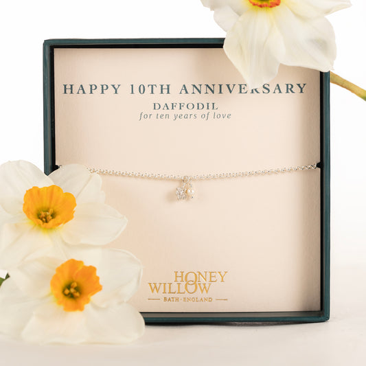 10th Anniversary Gift - Delicate Pearl & Daffodil Flower - Silver