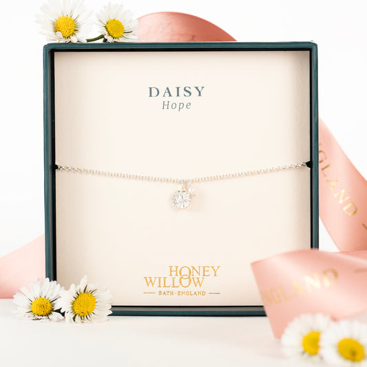 Delicate Pearl & Daisy Flower Bracelet - Silver