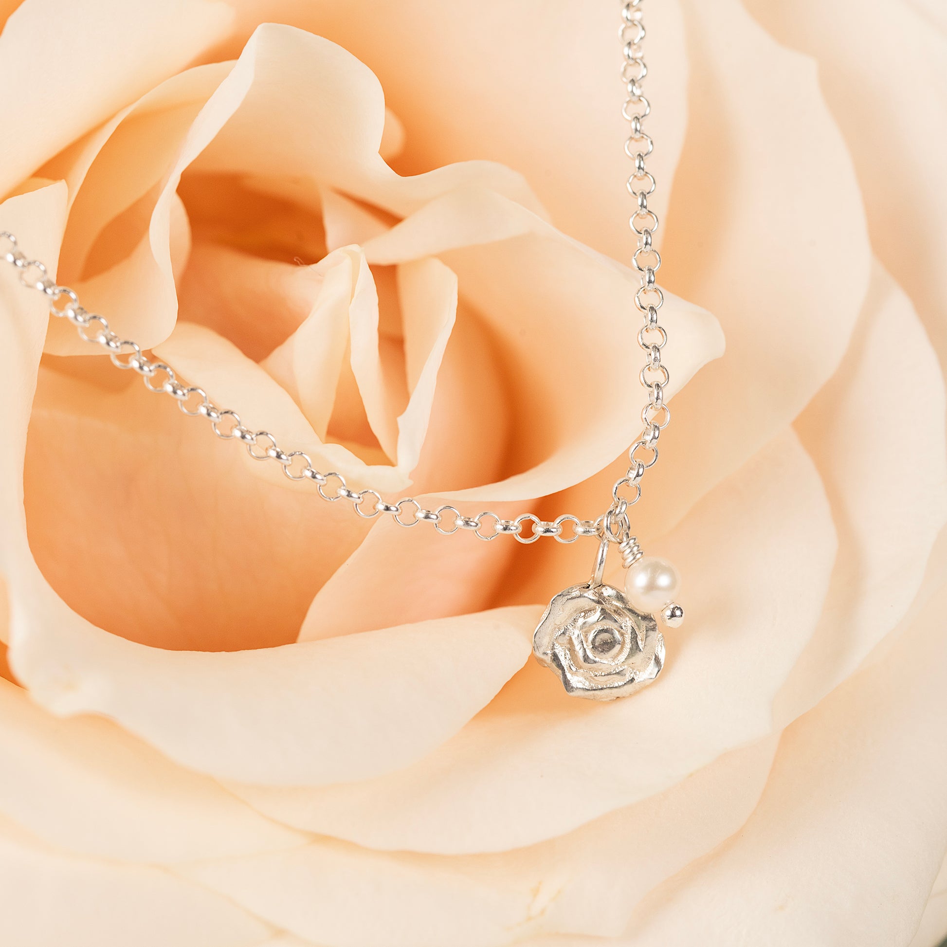 Delicate Rose Flower & Pearl Bracelet - Rose - Silver