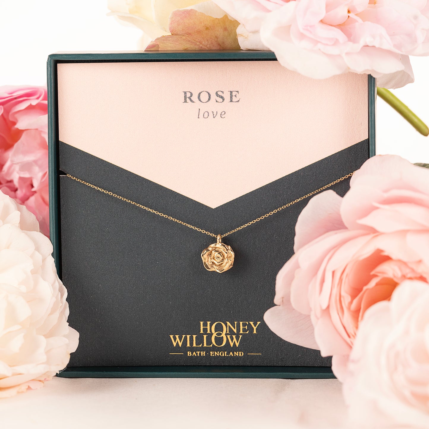Rose Flower Necklace - Love - 9kt Gold