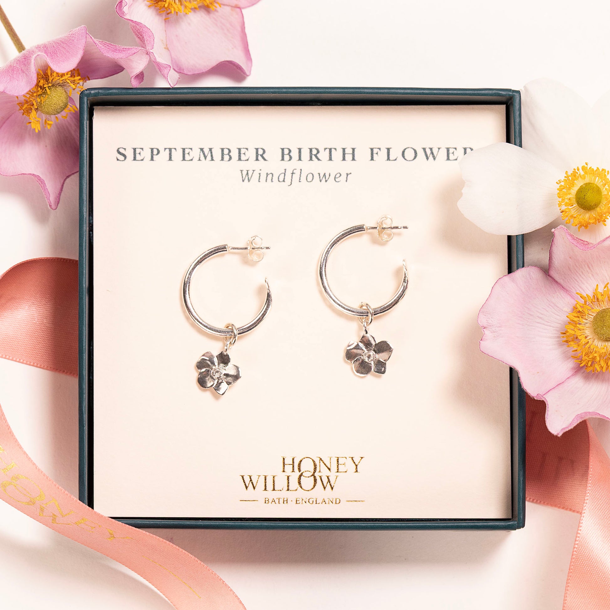 September Birth Flower Hoop Earrings - Windflower - Silver - 2cm