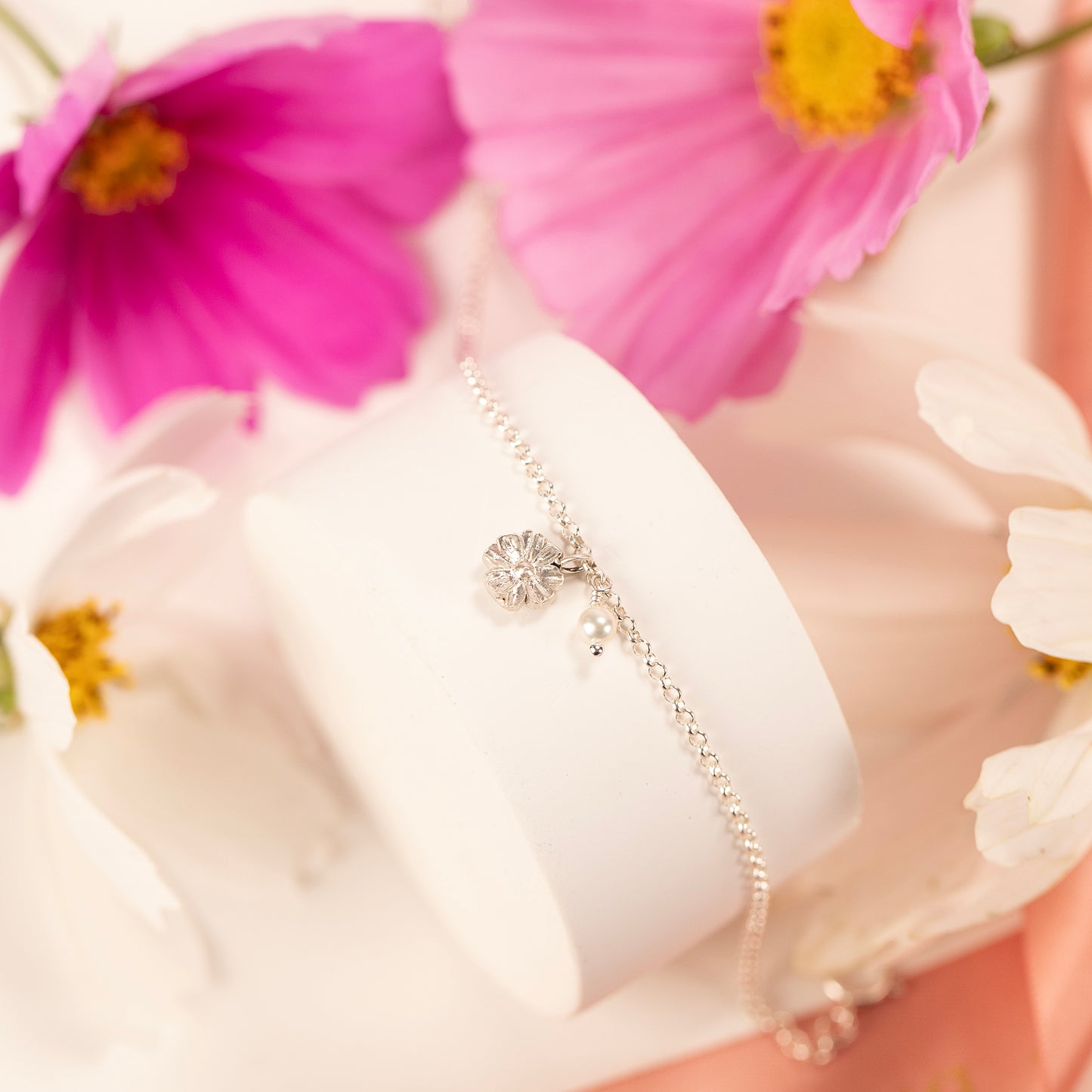 Delicate Cosmos Flower & Pearl Bracelet - Balance - Silver