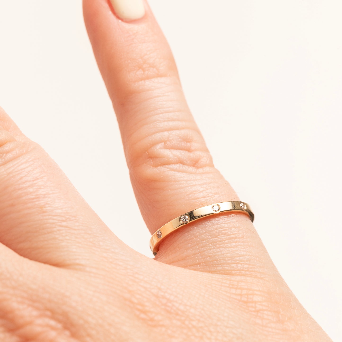 10th Anniversary Gift - 9kt Gold - 10 Diamonds for 10 Years of Love