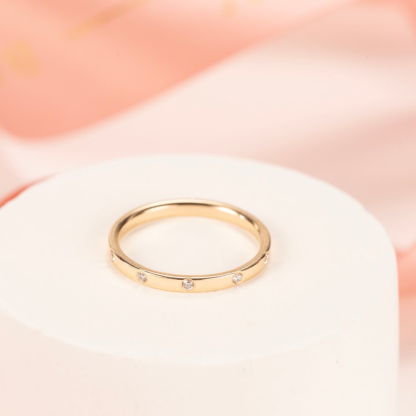 10th Anniversary Gift - 9kt Gold - 10 Diamonds for 10 Years of Love