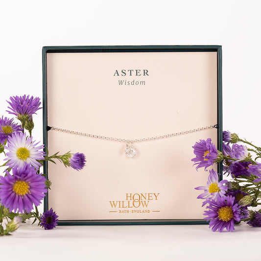 Delicate Aster Flower Bracelet - Wisdom - Silver & Pearl