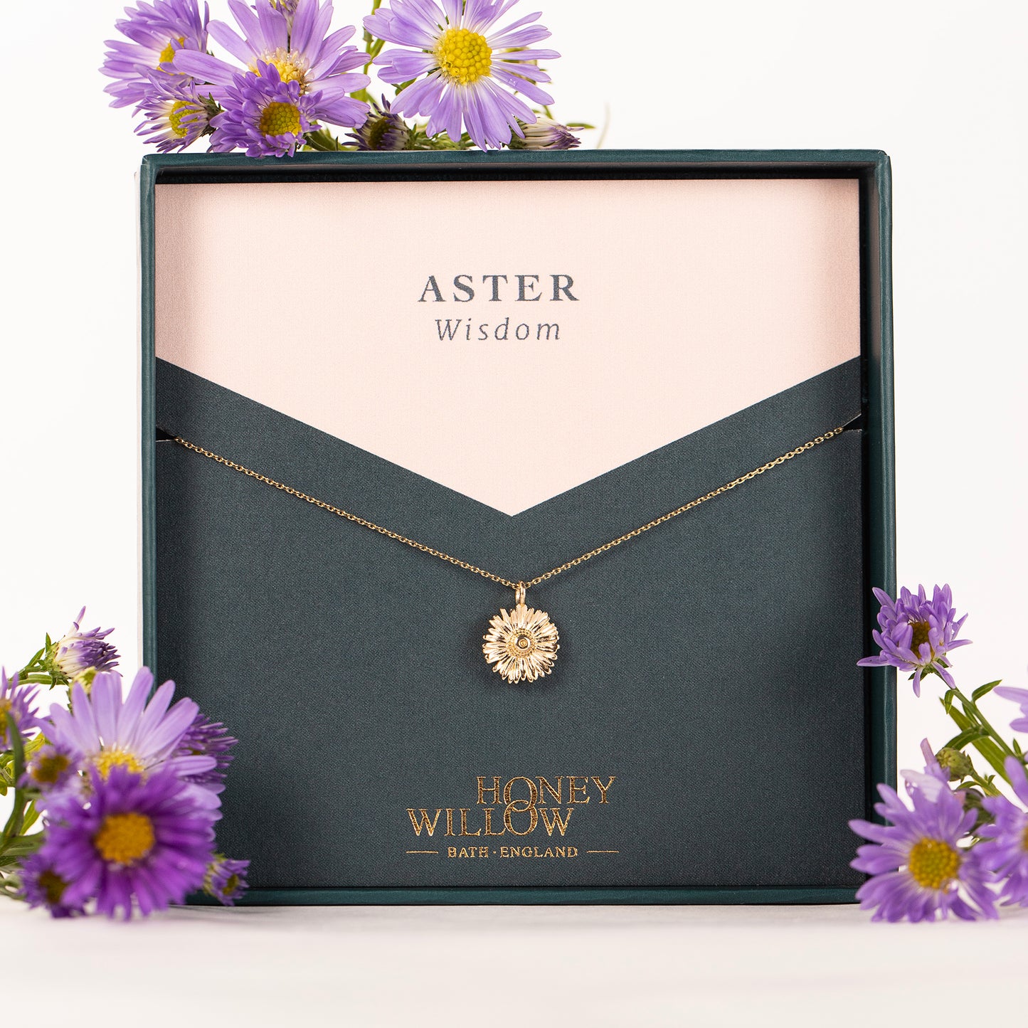Aster Flower Necklace - Wisdom - 9kt Gold