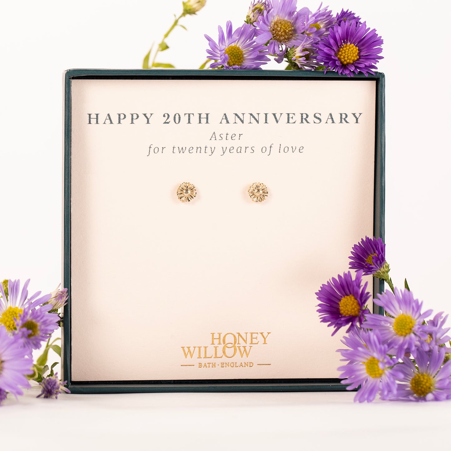 20th Anniversary Gift - Aster Flower Stud Earrings - 9kt Gold