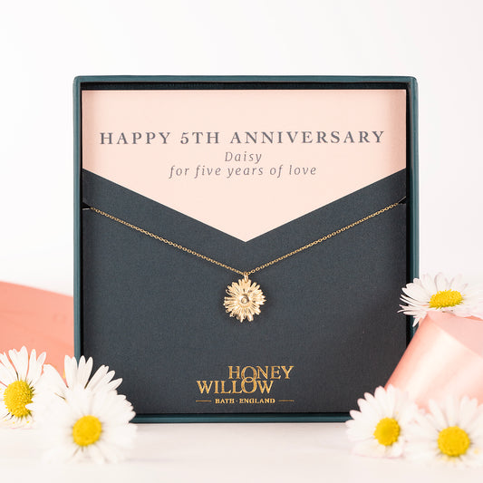5th Anniversary Gift - Daisy Flower Necklace - 9kt Gold