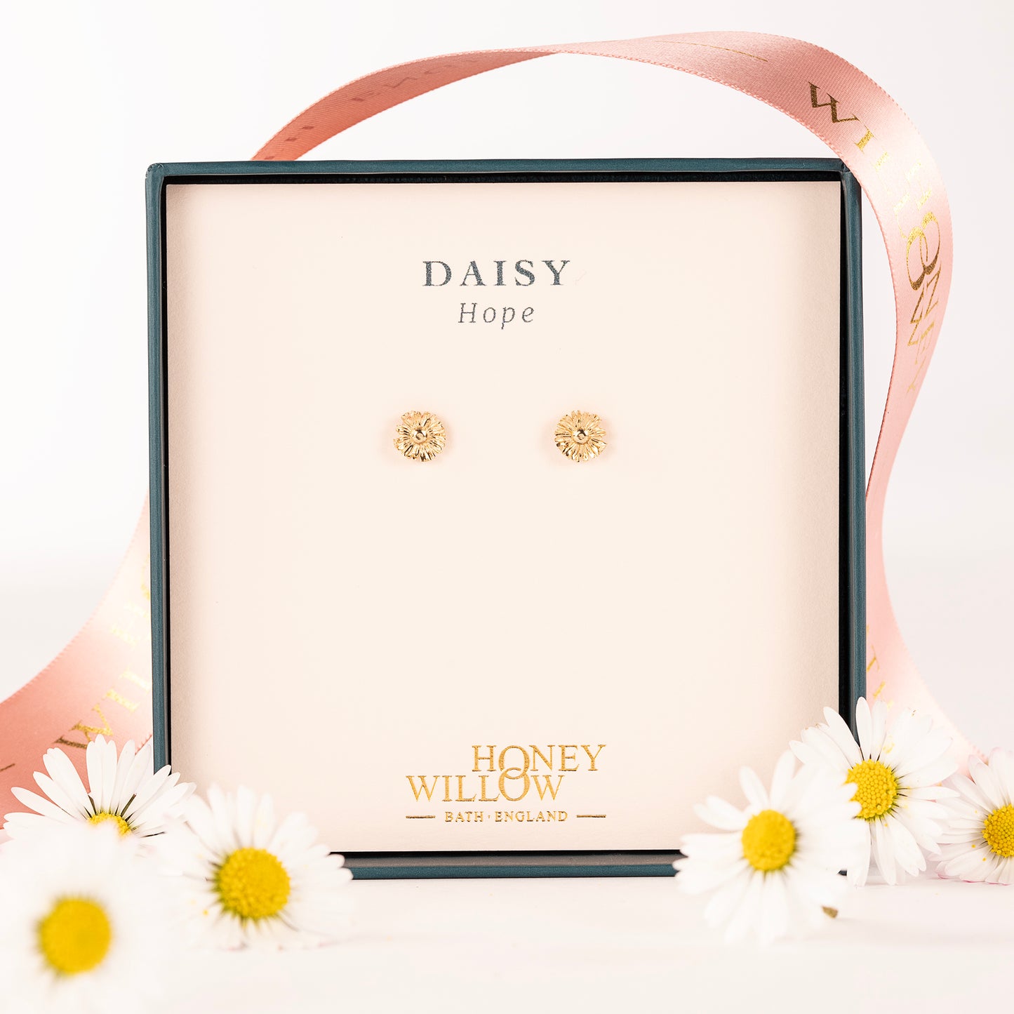 Daisy Flower Stud Earrings - Hope - 9kt Gold