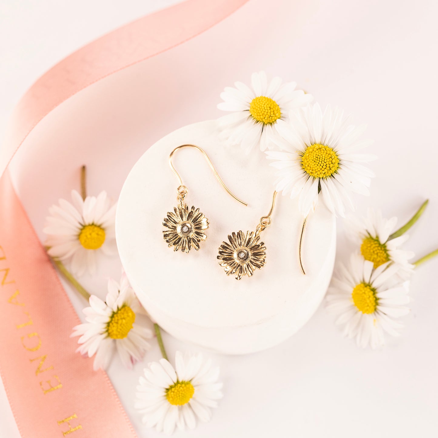 April Birth Flower & Birthstone Earrings - Daisy & Lab Grown Diamonds - 9kt Gold