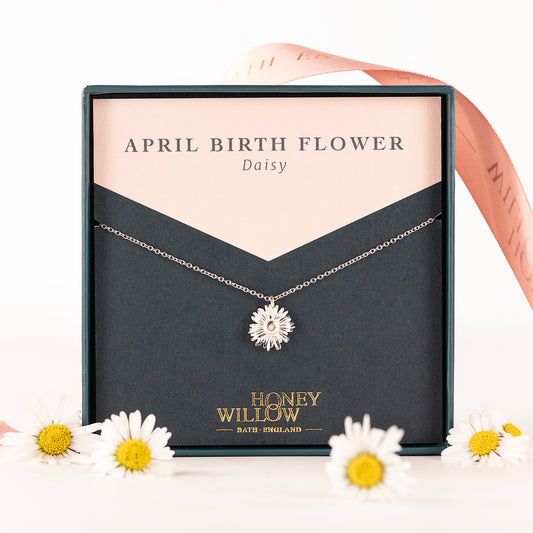 April Birth Flower Necklace - Daisy - Silver