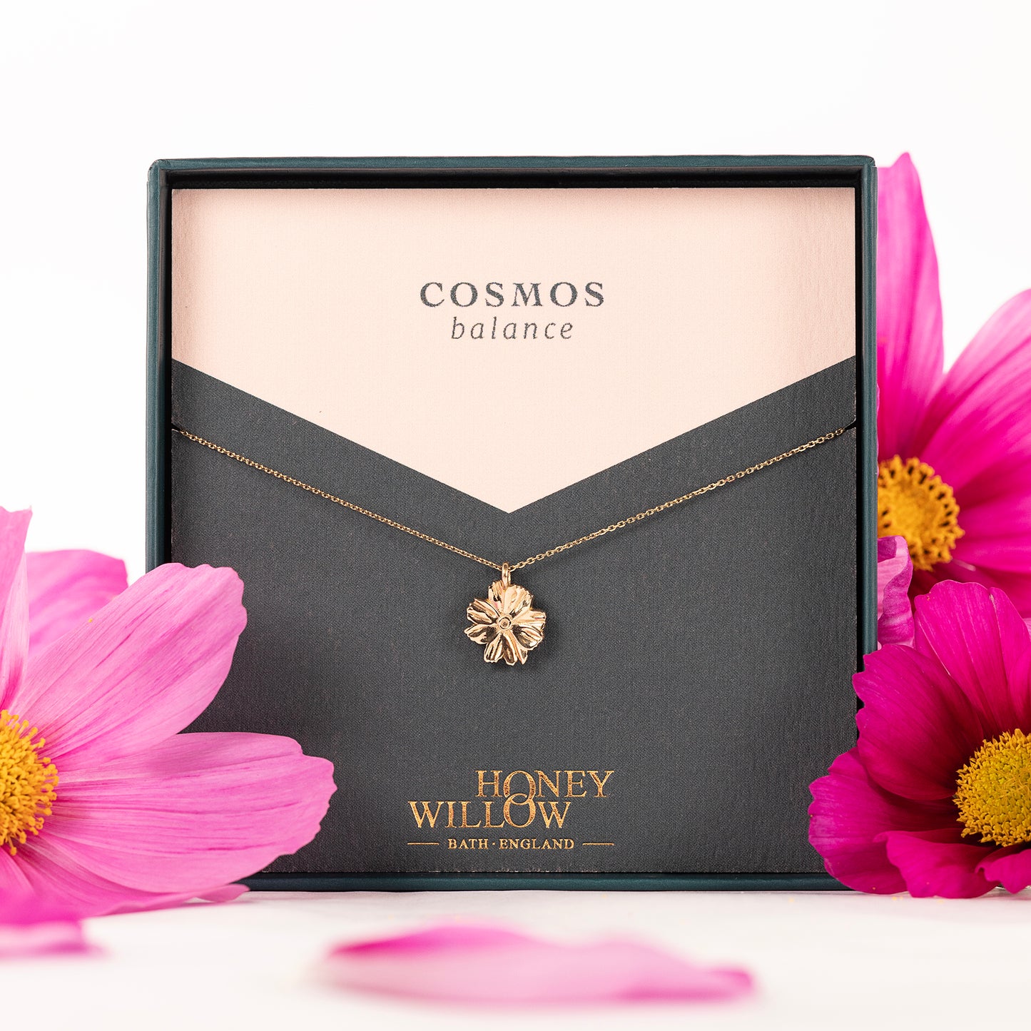 Cosmos Flower Necklace - Balance - 9kt Gold