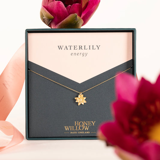 Waterlily Flower Necklace - Energy - 9kt Gold