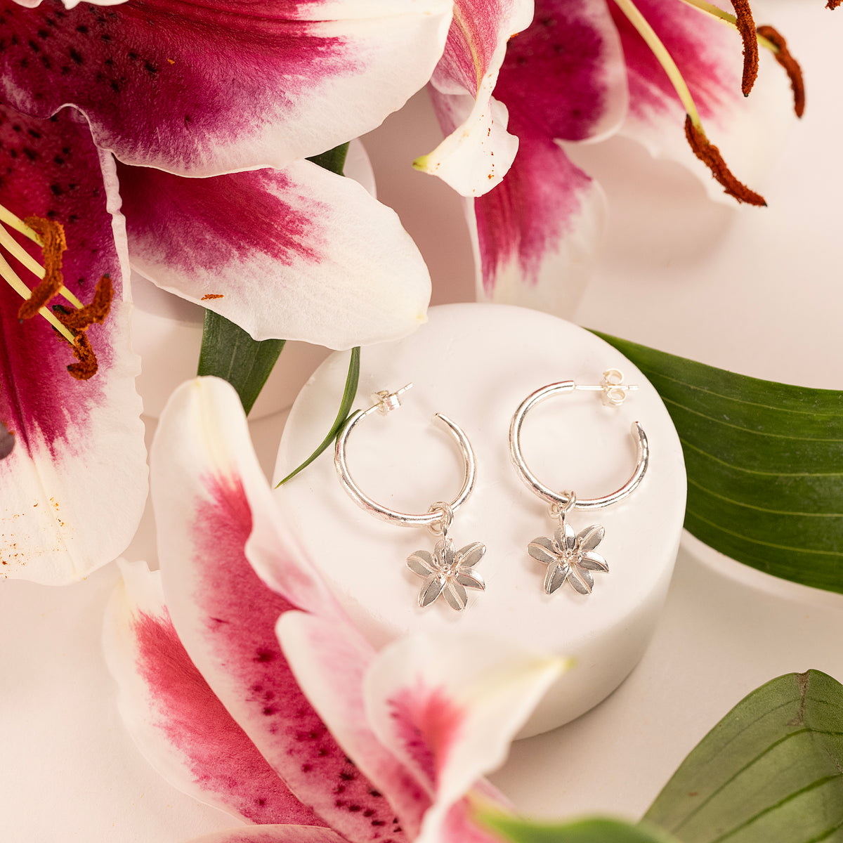 Lily Flower Hoop Earrings - Devotion - Silver - 2cm