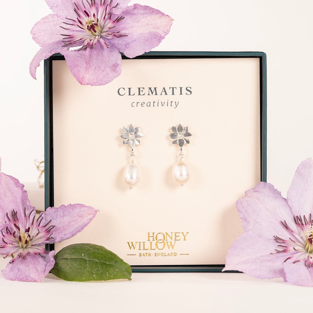 Clematis Flower & Pearl Earrings - Creativity - Silver