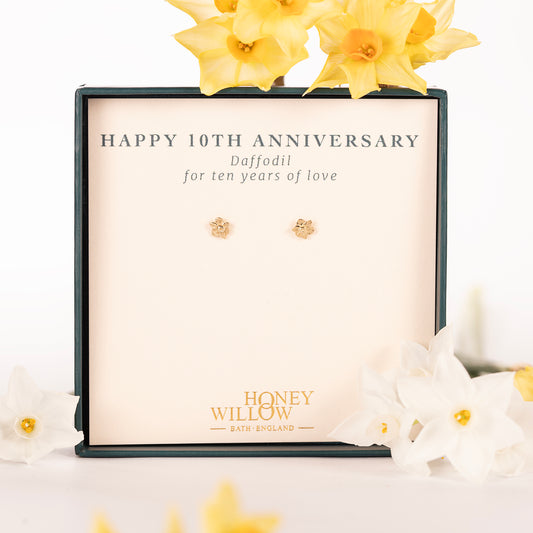 10th Anniversary Gift - Daffodil Flower Stud Earrings - 9kt Gold