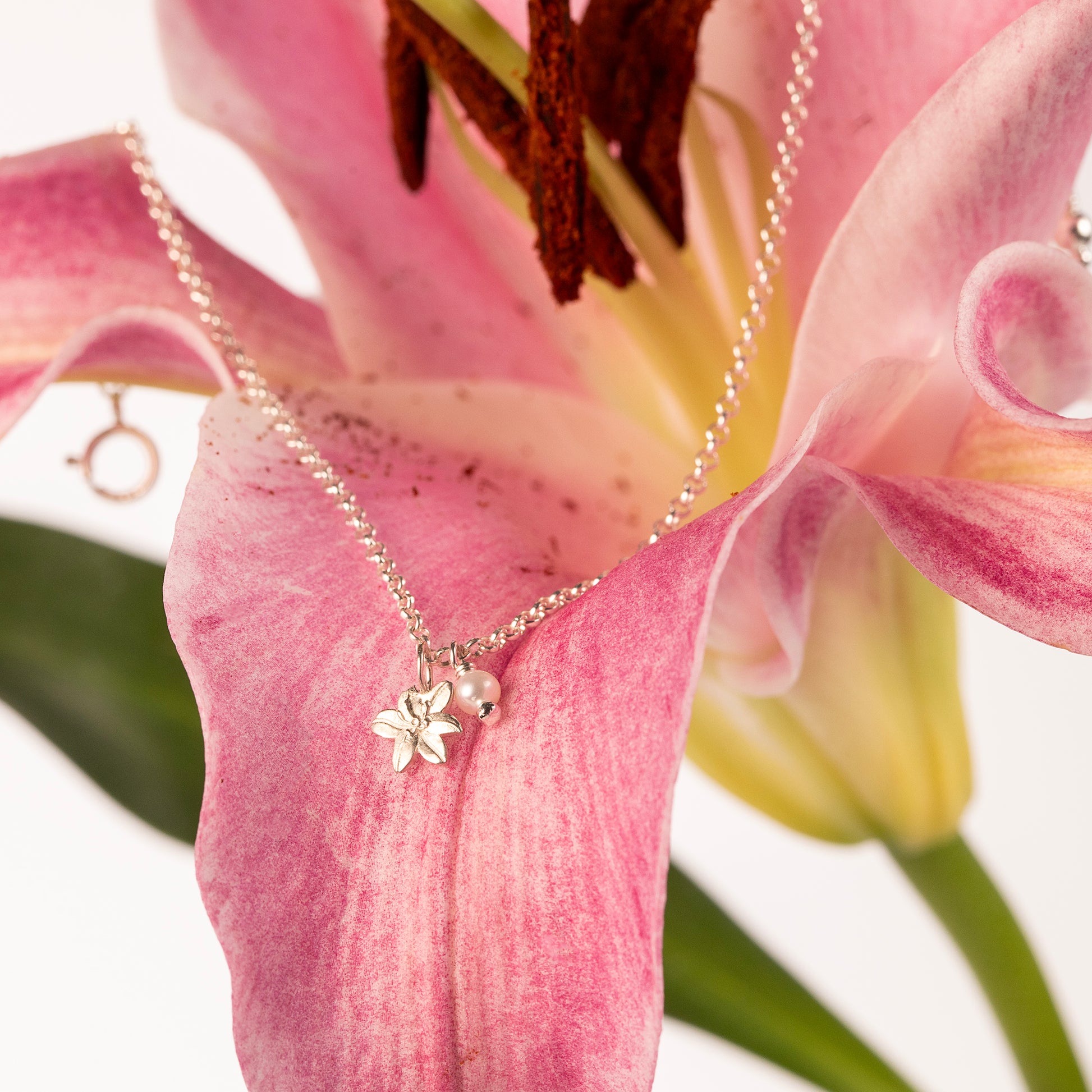 Delicate Lily & Pearl Bracelet - Devotion - Silver