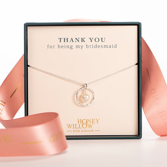 Pearl Circle Bridesmaid Necklace - Celestine