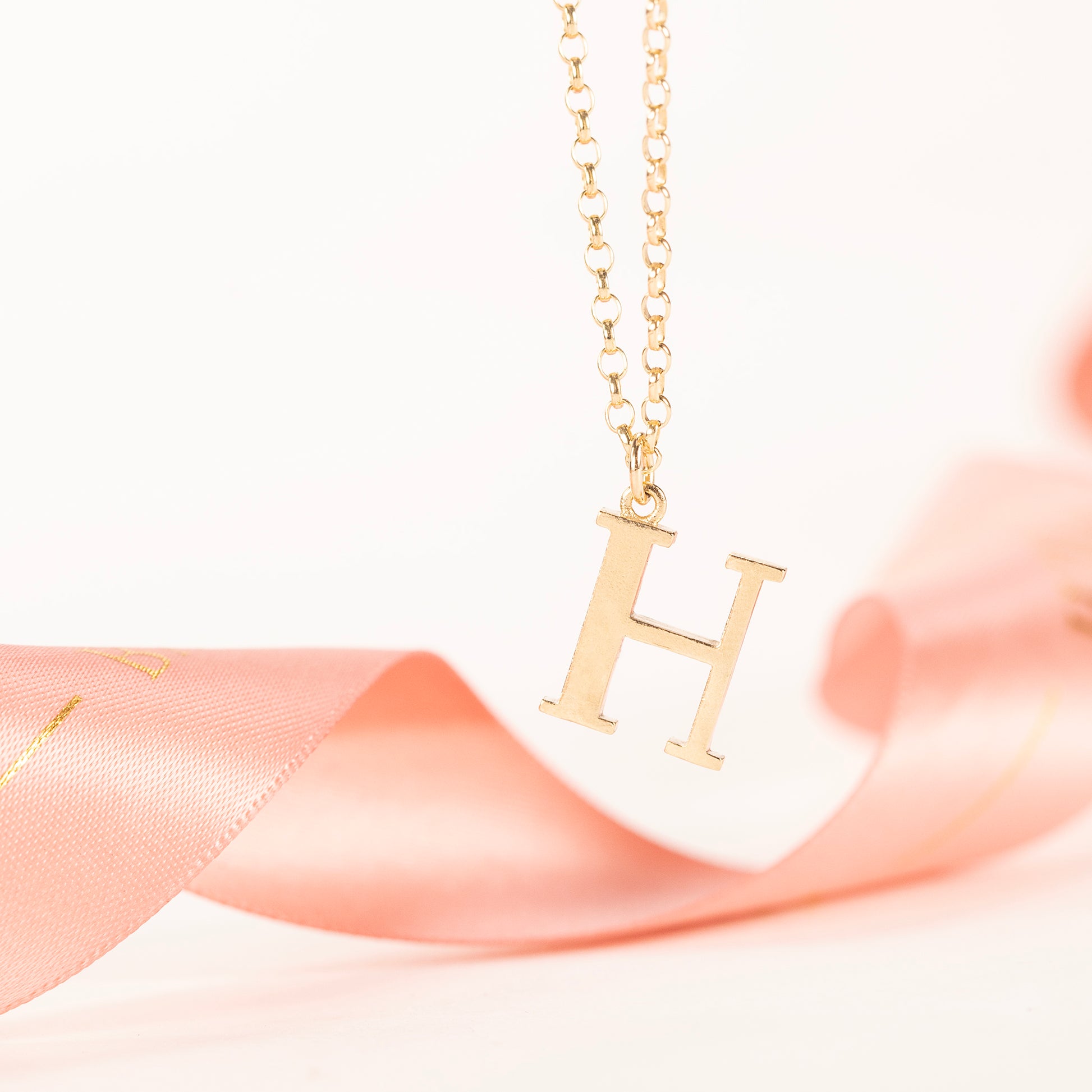H Initial Letter Necklace - 9kt Gold