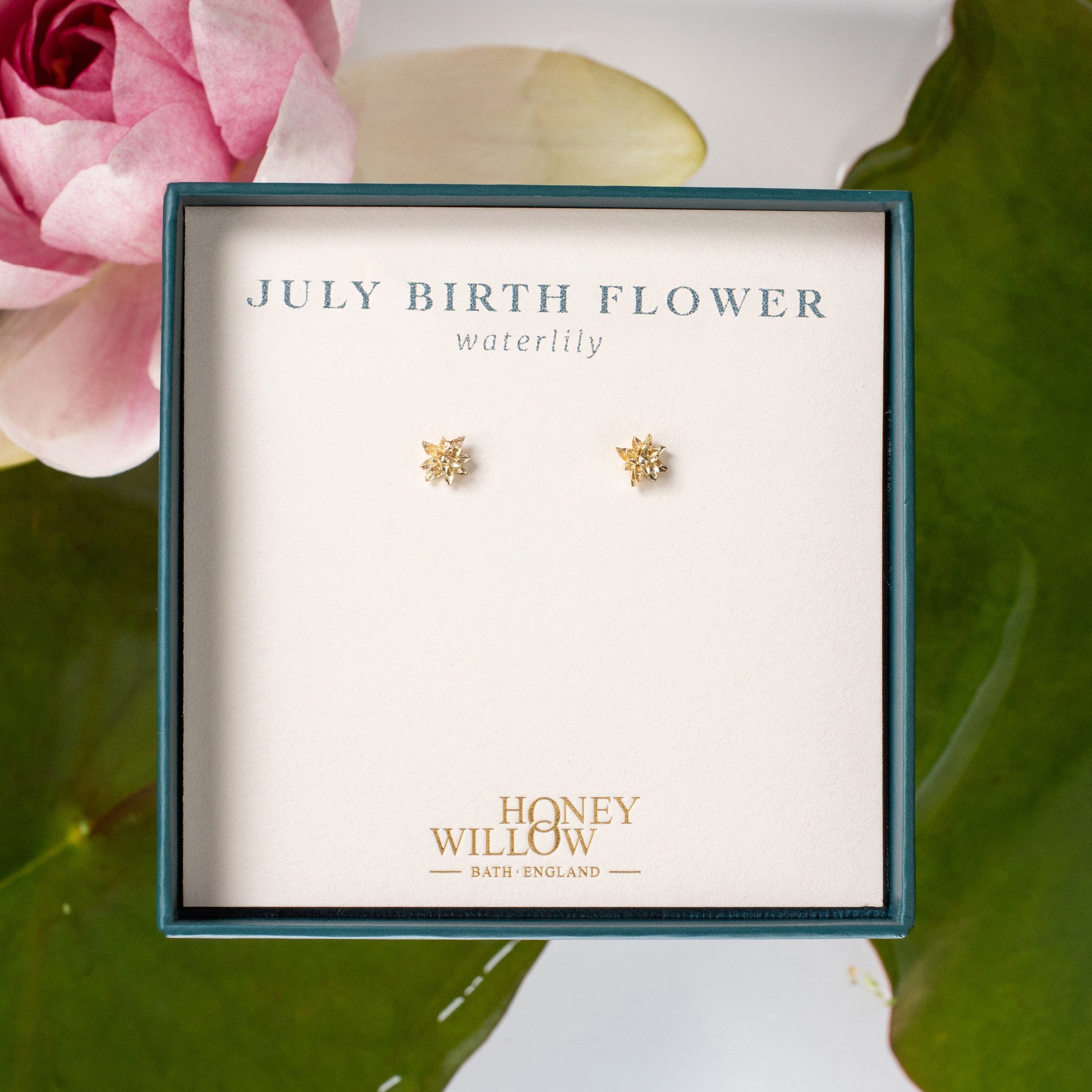 July Birth Flower Stud Earrings - Waterlily - 9kt Gold