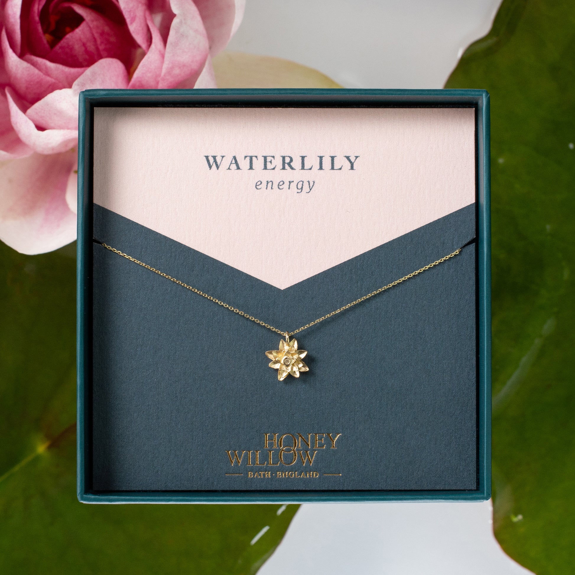 Waterlily Flower Necklace - Energy - 9kt Gold