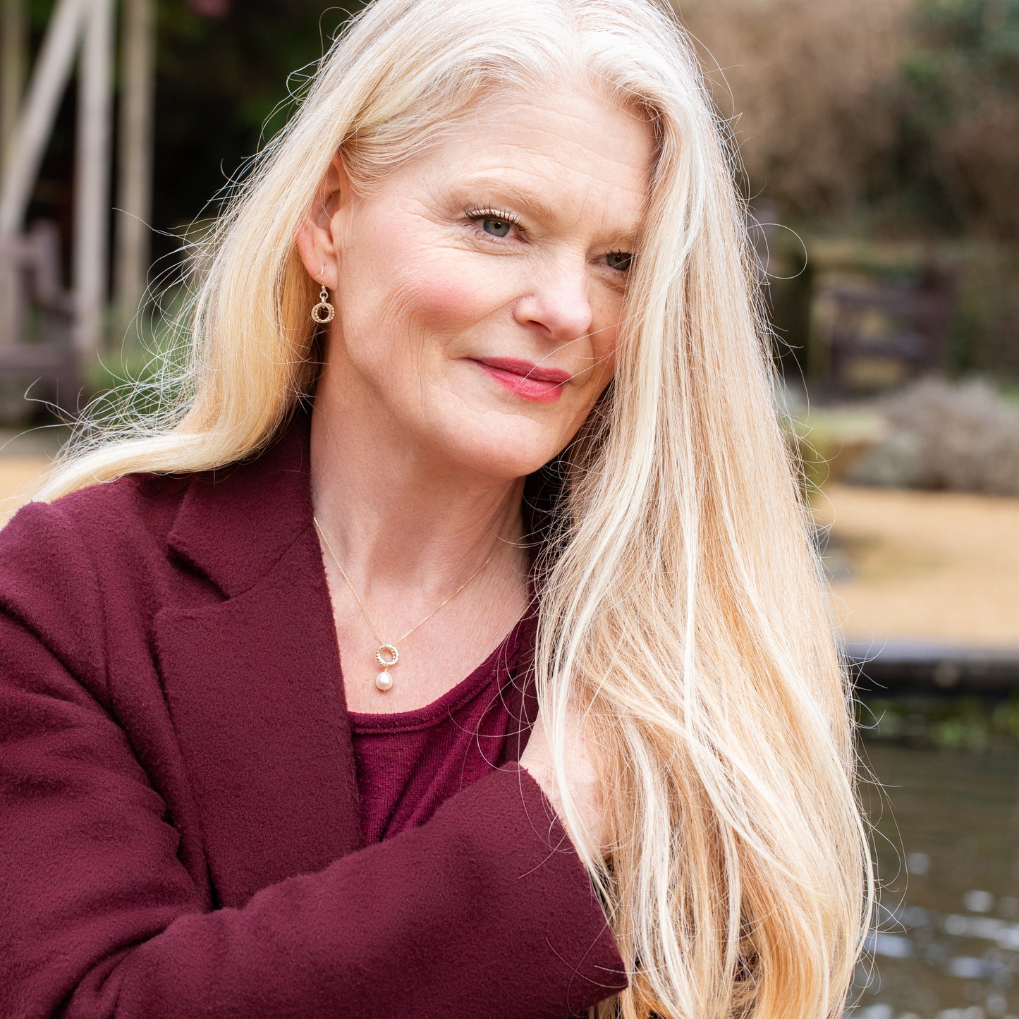 Love Knot Pearl Necklace - Silver & 9kt Gold