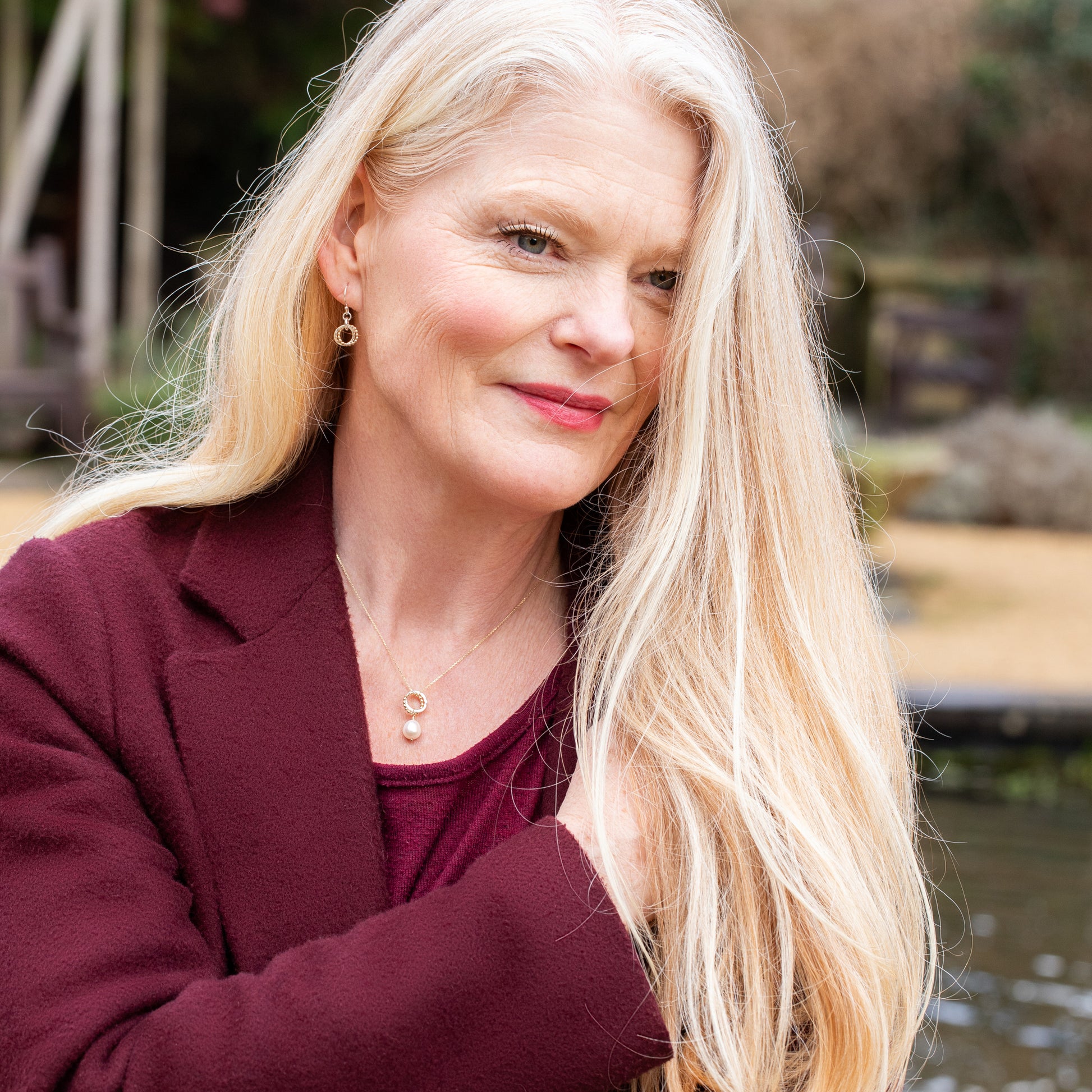 Love Knot Pearl Necklace - Silver & 9kt Gold