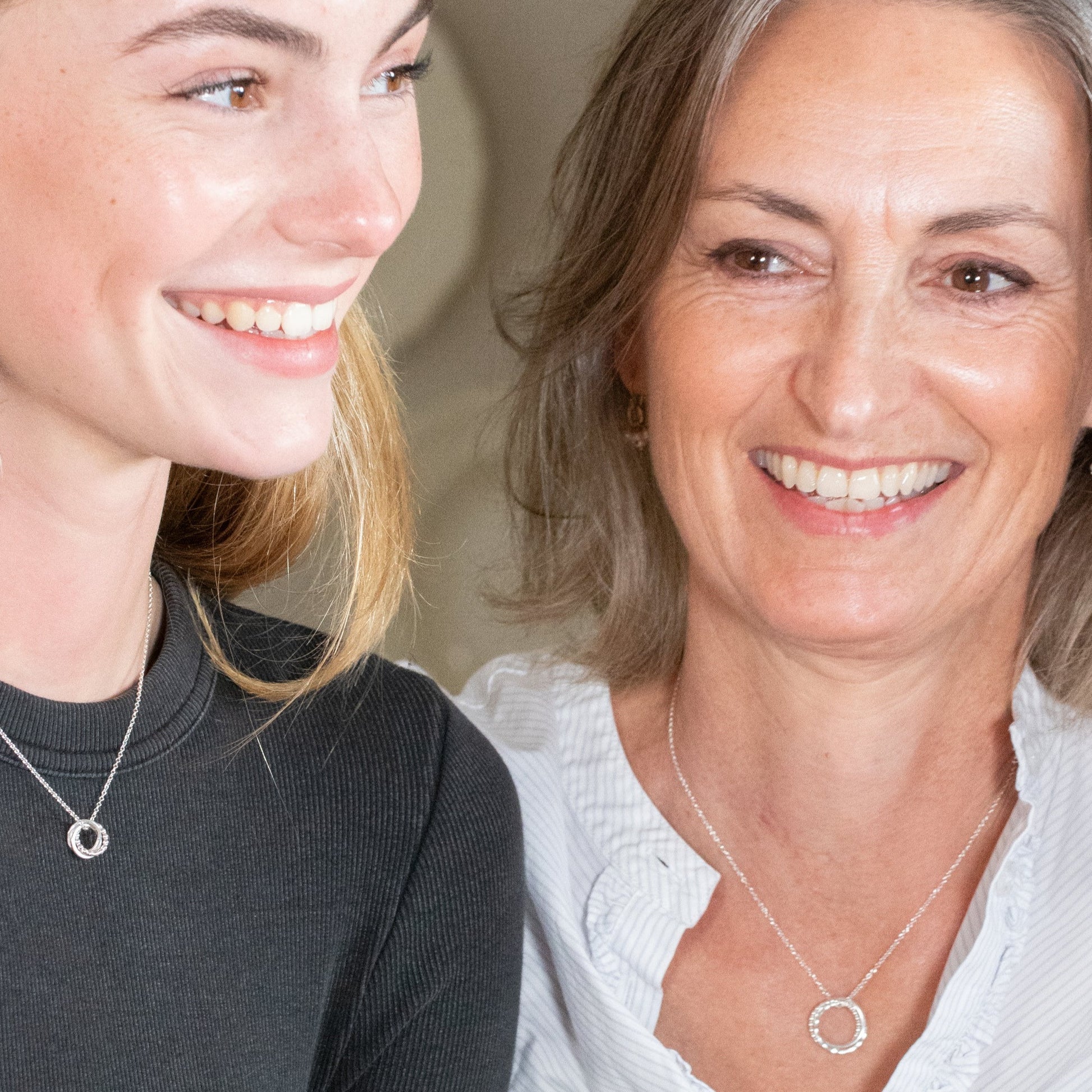 mother & daughter necklaces