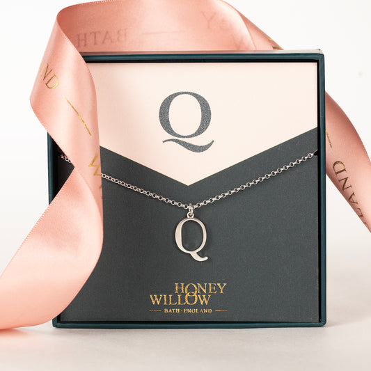 Q Initial Charm Necklace - Silver